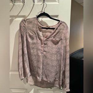 Forever21 long sleeve blouse size XS